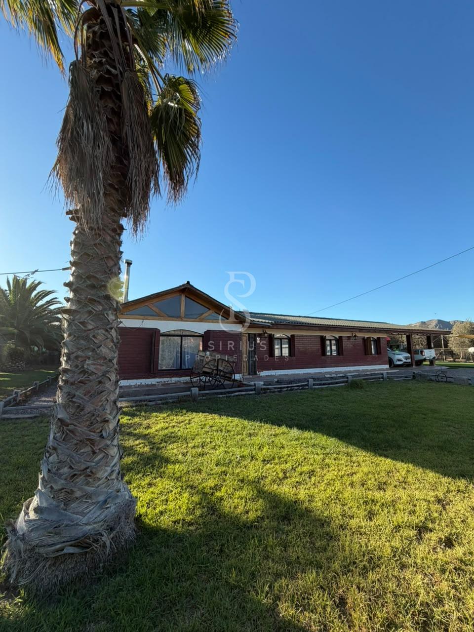 Venta de casa en parcela